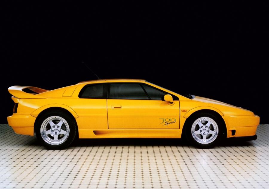  Lotus Esprit Sport 300 1993 года  (фото 1 из 4)